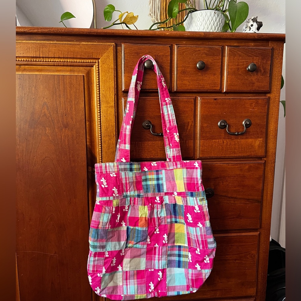 Adorable Disney tote!